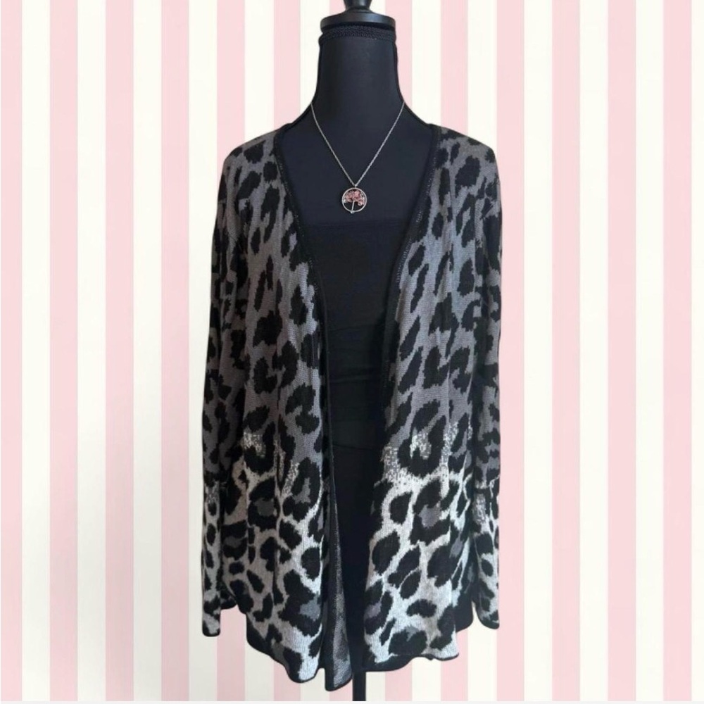 Women’s New Directions Cheetah Print Thin Fall Cardigan